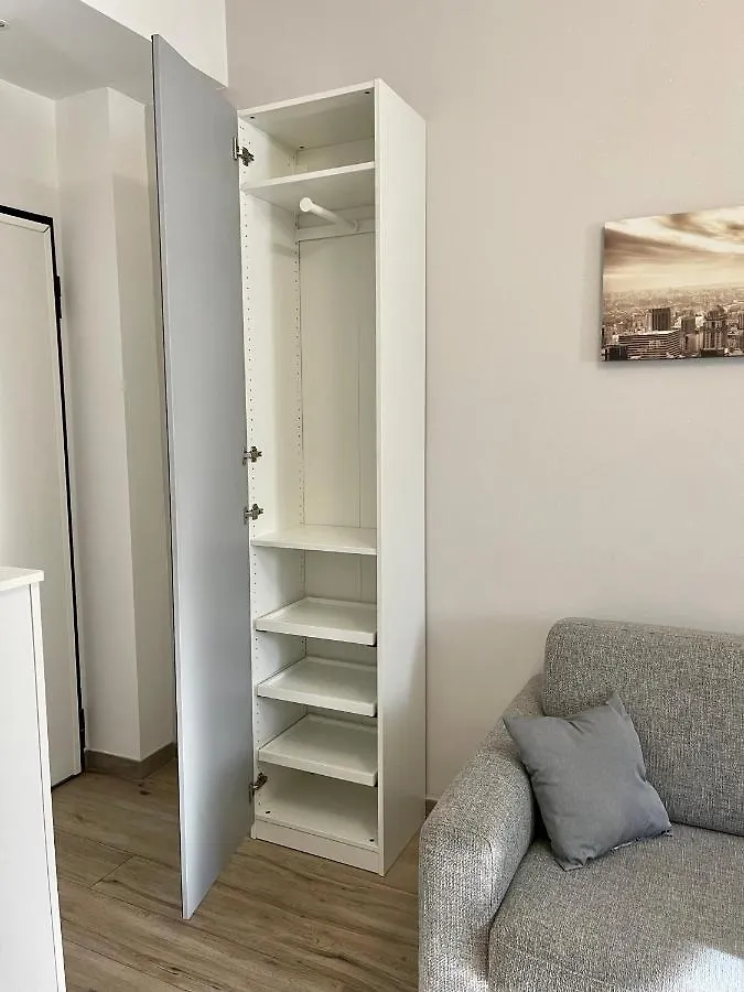 Housitalia Milano Διαμέρισμα