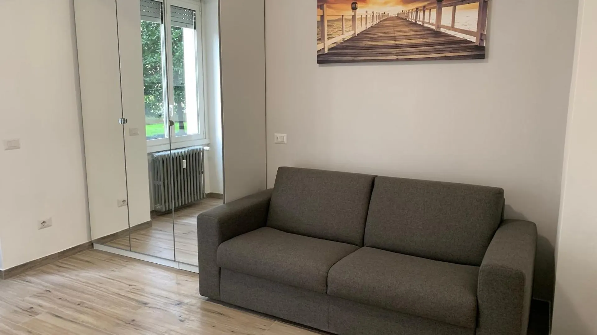 Housitalia Milano Διαμέρισμα